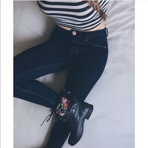 American Eagle Sky High Indigo Blue Jeans